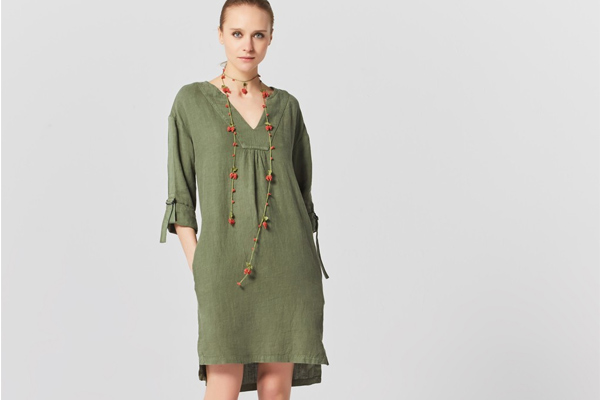 Short Linen Dress: Are you a big Fan of Linen or anything in cotton? Then Short linen dresses are a blessing.