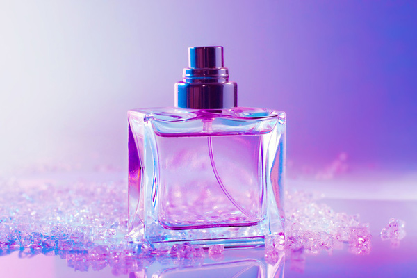 Perfume is necessary: It is mandatory to carry a perfume or a deodorant wherever you go.