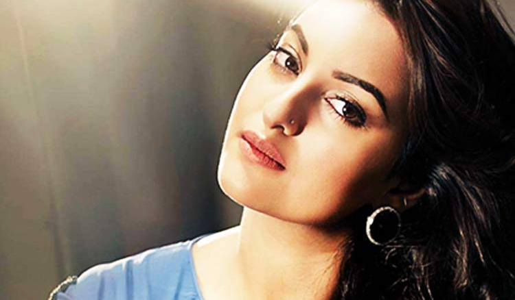 Sonakshi Welcome’s a New Family Member
