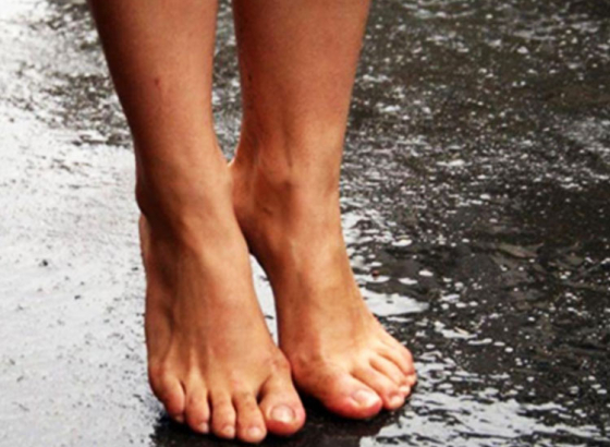 Use ‘Feet’ Packs This Monsoon